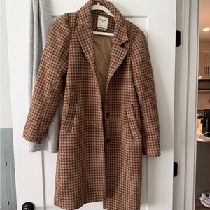 Abercrombie & Fitch Tan Houndstooth Trench Coat